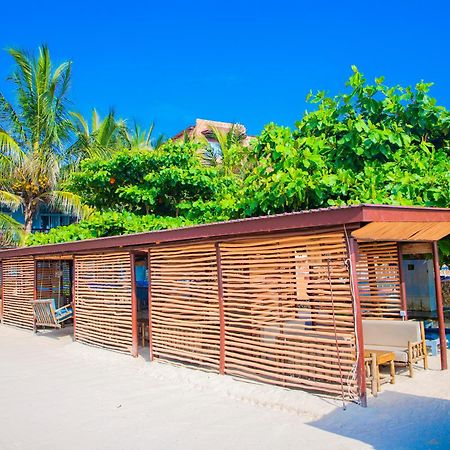 Serene Beach Resort Dar es Salaam Ngoại thất bức ảnh